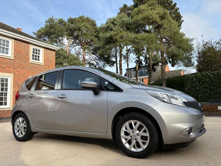 Nissan Note 1.2 12V Acenta Premium Euro 5 (s/s) 5dr