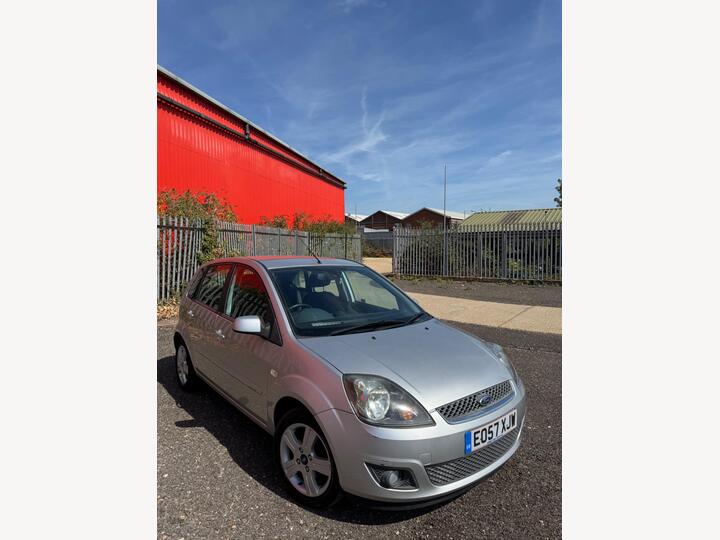 Ford Fiesta 1.25 Zetec Climate 5dr