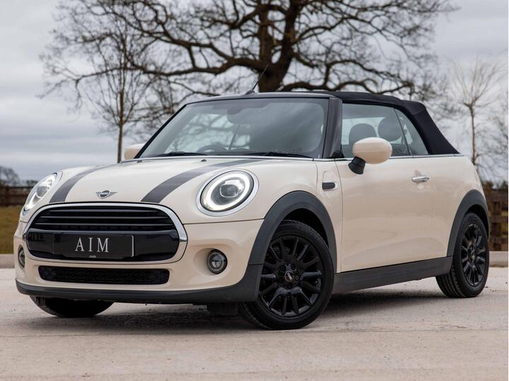 MINI Convertible 1.5 Cooper Classic Euro 6 (s/s) 2dr