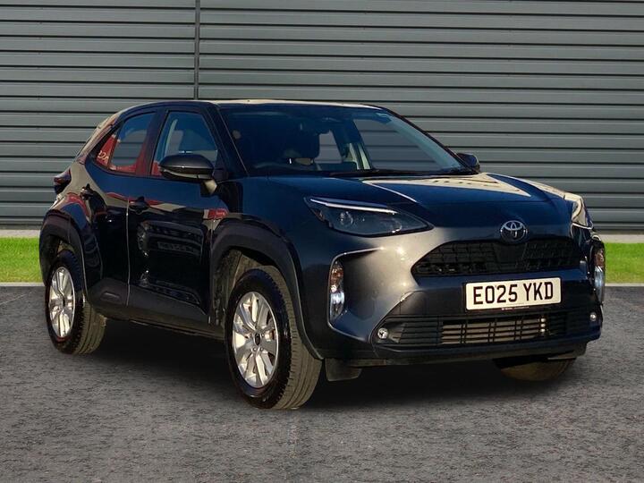 Toyota Yaris Cross 1.5 VVT-h Icon E-CVT Euro 6 (s/s) 5dr Toyota Yaris Cross 1.5 VVT-h Icon E-CVT Euro 6 (s/s) 5dr