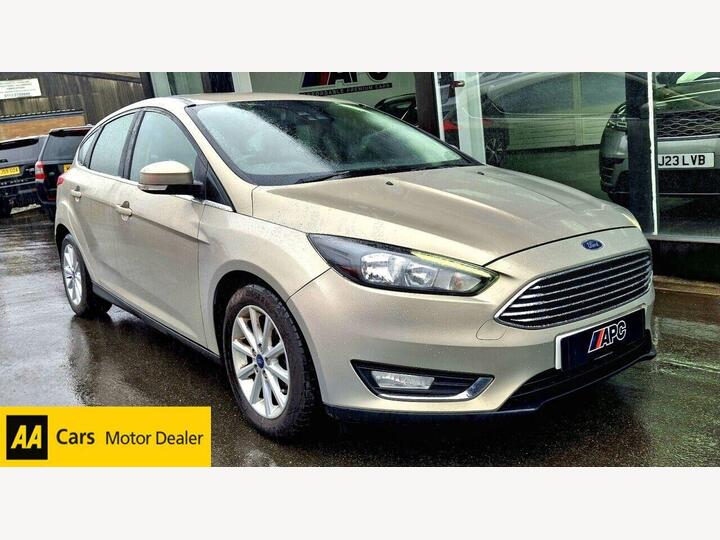 Ford FOCUS 1.0T EcoBoost Titanium Euro 6 (s/s) 5dr