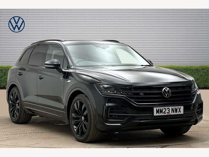 Volkswagen Touareg 3.0 TDI V6 Black Edition Tiptronic 4Motion Euro 6 (s/s) 5dr