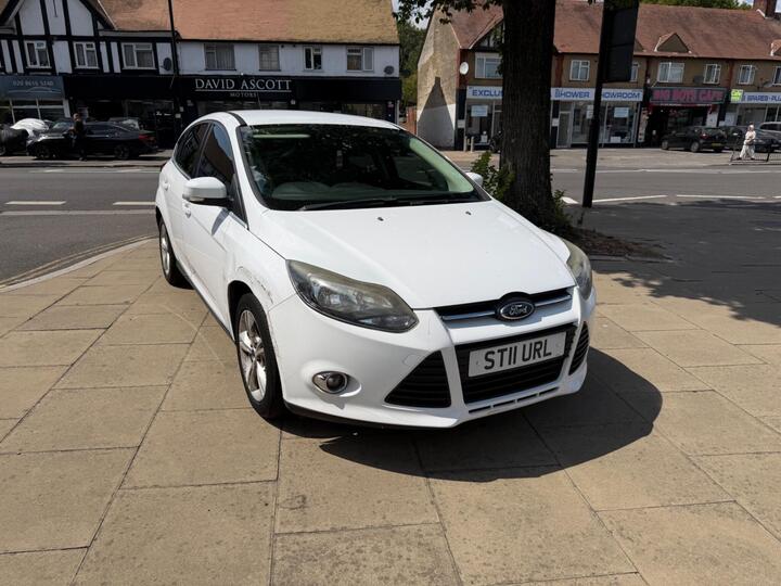 Ford Focus 1.6 Zetec Euro 5 5dr