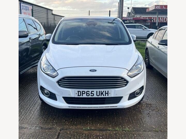 Ford S-MAX 2.0 TDCi Titanium Euro 6 (s/s) 5dr