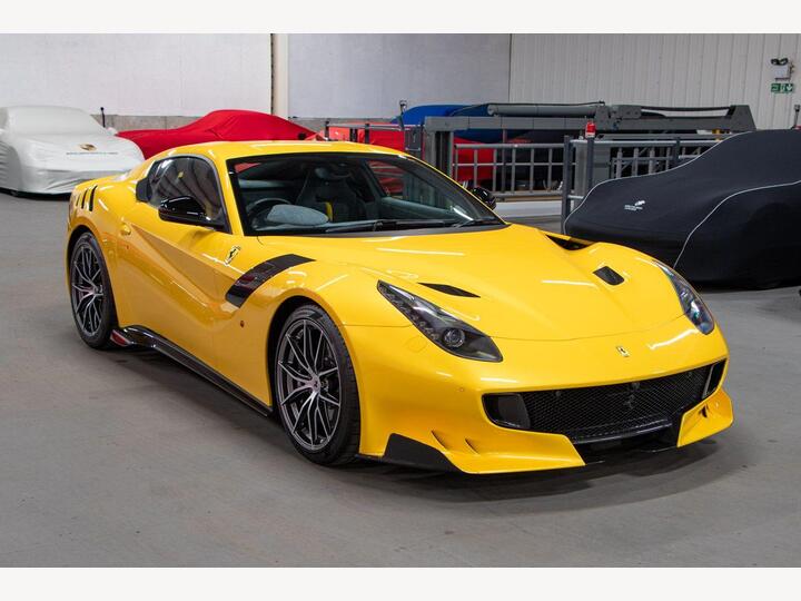 Ferrari F12 Tdf 6.3 V12 F1 DCT Euro 5 (s/s) 2dr Ferrari F12 Tdf 6.3 V12 F1 DCT Euro 5 (s/s) 2dr