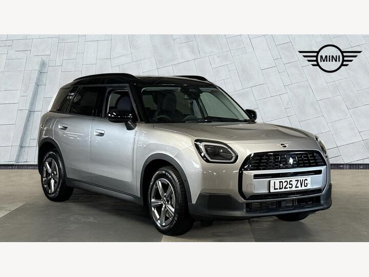 MINI Countryman 1.5C MHEV Classic Auto Euro 6 (s/s) 5dr