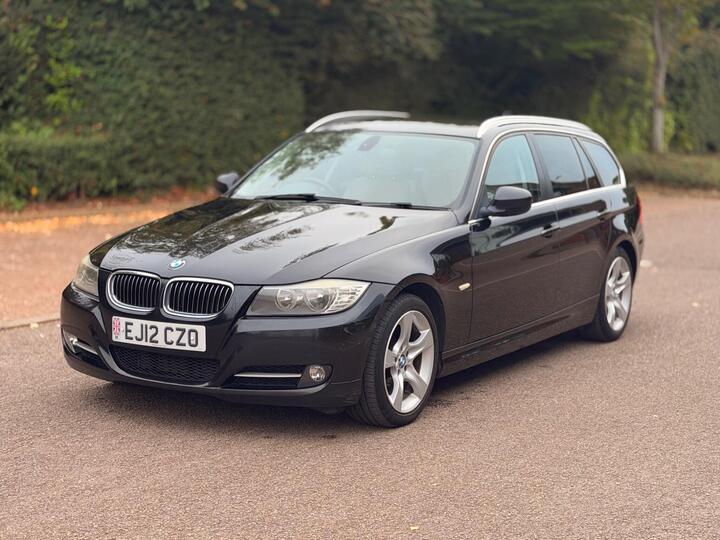 BMW 3 Series 2.0 318d Exclusive Edition Touring Steptronic Euro 5 5dr