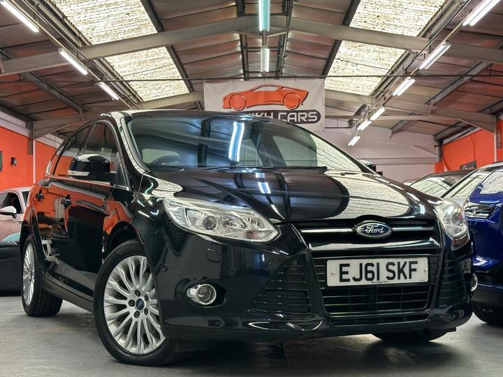 Ford Focus 1.6 TDCi Titanium X Euro 5 (s/s) 5dr