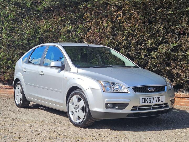 Ford Focus 1.6 Style 5dr