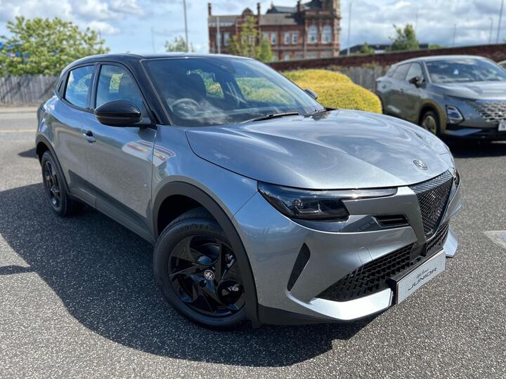 Alfa Romeo Junior 1.2 MHEV Ibrida E-DCT Euro 6 (s/s) 5dr