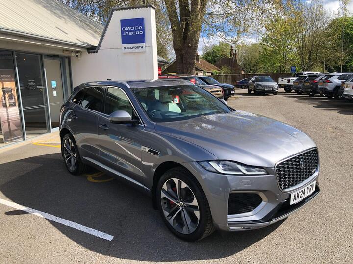 Jaguar F-PACE 3.0 D300 MHEV R-Dynamic HSE Black Auto AWD Euro 6 (s/s) 5dr