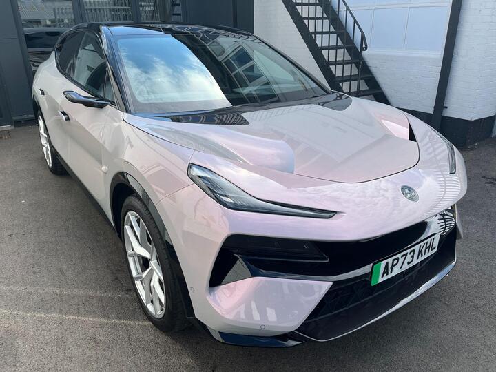 Lotus Eletre 112kWh R Auto 4WD 5dr (Dual Motor) Lotus Eletre 112kWh R Auto 4WD 5dr (Dual Motor)