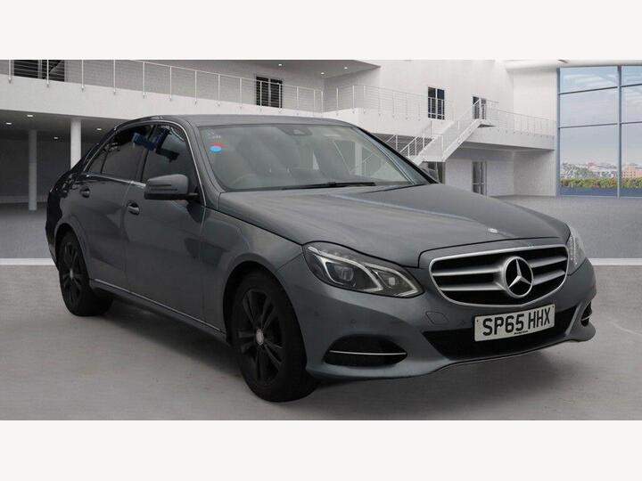 Mercedes-Benz E Class 2.1 E220 BlueTEC SE (Premium) G-Tronic+ Euro 6 (s/s) 4dr