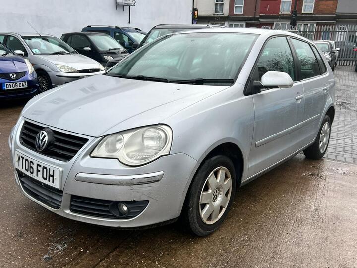 Volkswagen Polo 1.4 S 5dr