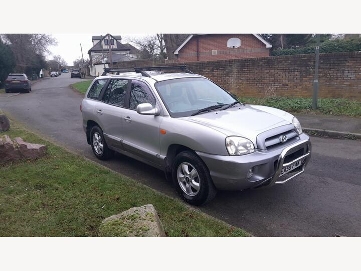 Hyundai Santa Fe 2.4 CDX 5dr