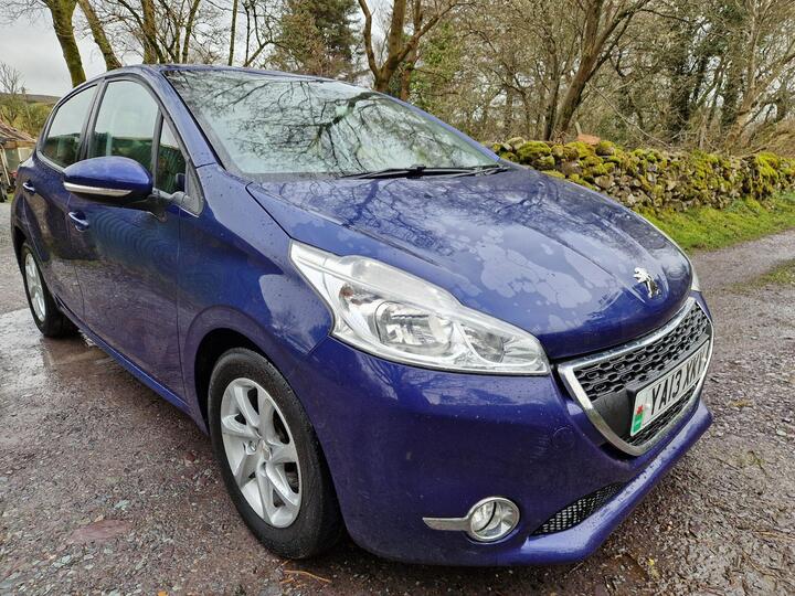 Peugeot 208 1.2 VTi Active Euro 5 5dr Peugeot 208 1.2 VTi Active Euro 5 5dr