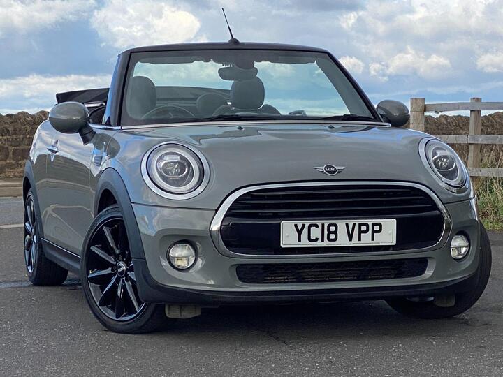 MINI Convertible 1.5 Cooper Euro 6 (s/s) 2dr MINI Convertible 1.5 Cooper Euro 6 (s/s) 2dr