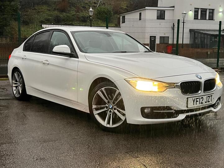 BMW 3 Series 2.0 320d Sport Auto Euro 5 (s/s) 4dr