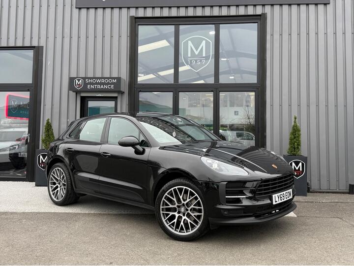 Porsche Macan 2.0T PDK 4WD Euro 6 (s/s) 5dr