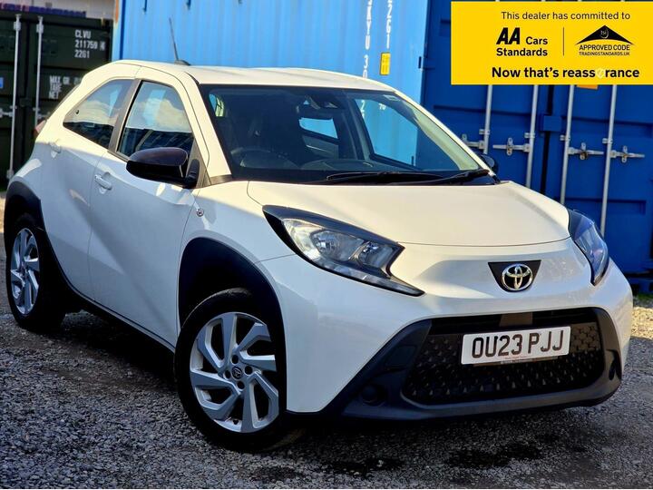 Toyota Aygo X 1.0 VVT-i Pure X-shift Euro 6 (s/s) 5dr Toyota Aygo X 1.0 VVT-i Pure X-shift Euro 6 (s/s) 5dr