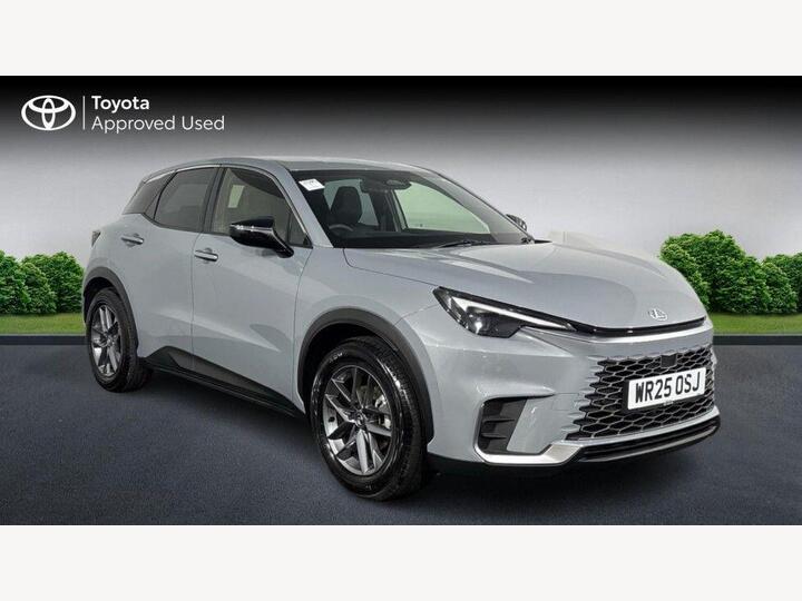 Lexus LBX 1.5 VVT-iE Premium E-CVT Euro 6 (s/s) 5dr