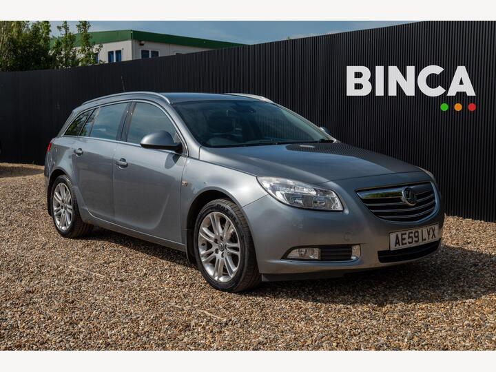 Vauxhall Insignia 2.0 CDTi Exclusiv Sports Tourer Auto Euro 5 5dr