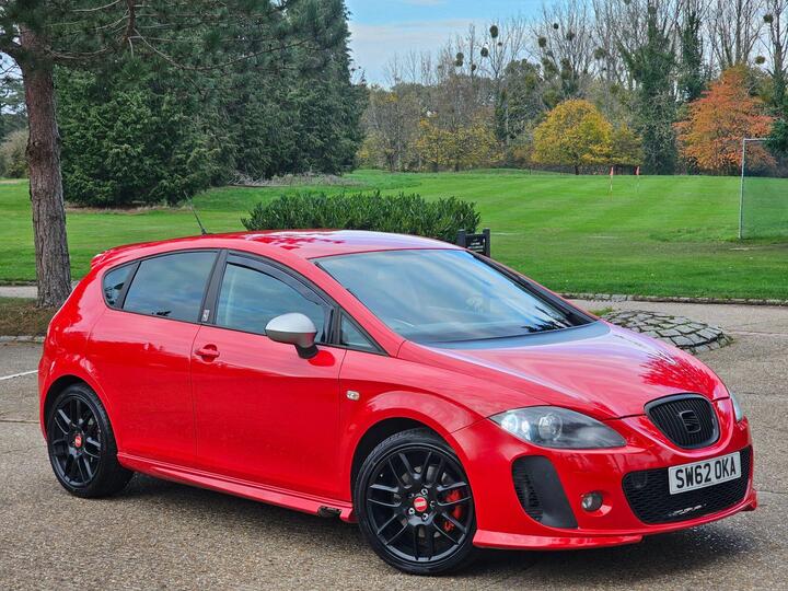 SEAT Leon 2.0 TDI CR FR+ Supercopa Euro 5 5dr