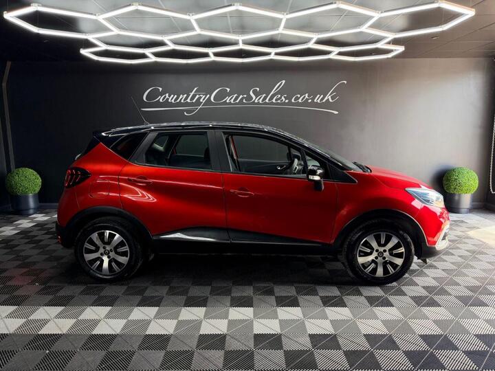 Renault CAPTUR 0.9 TCe ENERGY Play Euro 6 (s/s) 5dr