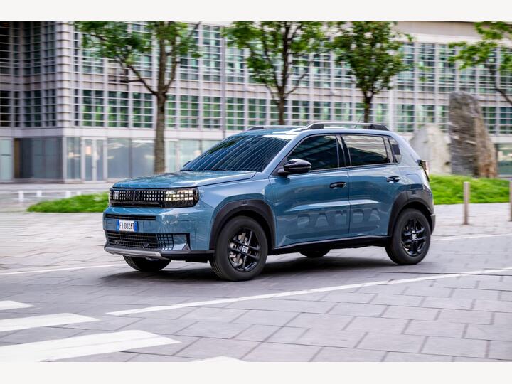 Fiat Grande Panda 1.2 MHEV La Prima E-DCT Euro 6 (s/s) 5dr Fiat Grande Panda 1.2 MHEV La Prima E-DCT Euro 6 (s/s) 5dr