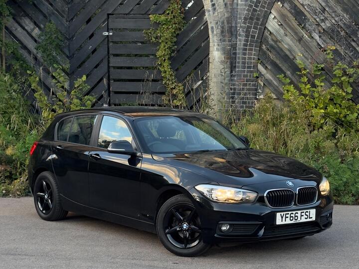 BMW 1 Series 1.5 118i SE Euro 6 (s/s) 5dr