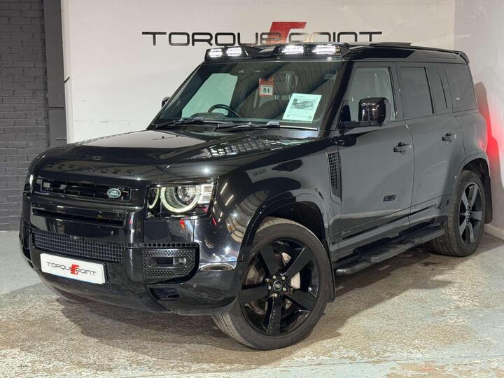 Land Rover DEFENDER 3.0 D300 MHEV X-Dynamic HSE Auto 4WD Euro 6 (s/s) 5dr