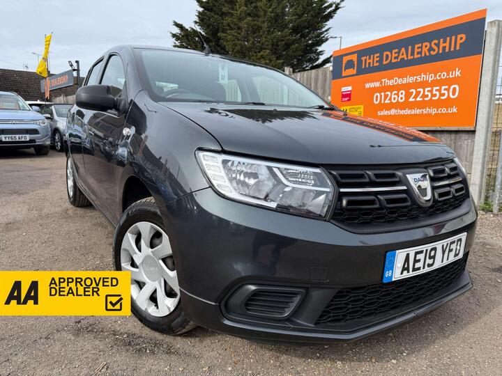 Dacia SANDERO 0.9 TCe Essential Euro 6 (s/s) 5dr Dacia SANDERO 0.9 TCe Essential Euro 6 (s/s) 5dr
