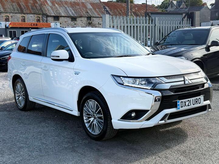 Mitsubishi Outlander 2.4h TwinMotor 13.8kWh Dynamic CVT 4WD Euro 6 (s/s) 5dr