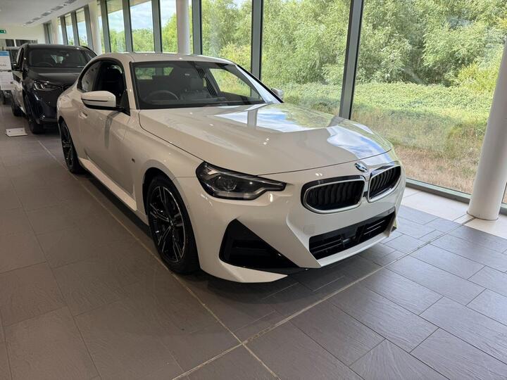 BMW 2 Series 2.0 220i M Sport Auto Euro 6 (s/s) 2dr