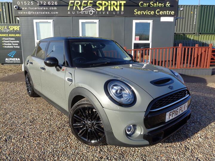 MINI Hatch 2.0 Cooper S Auto Euro 6 (s/s) 5dr