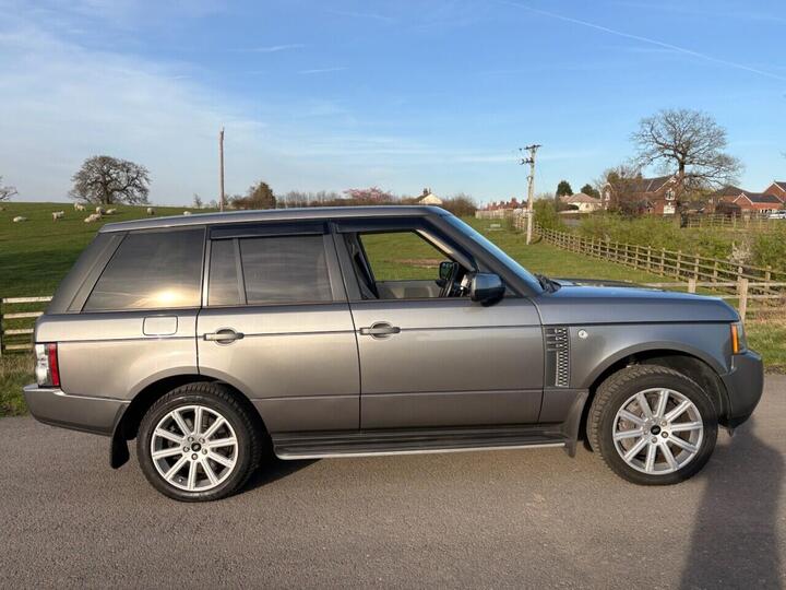 Land Rover RANGE ROVER DIESEL ESTATE 4.4 TD V8 Vogue Auto 4WD Euro 5 5dr