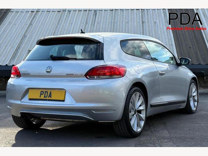 Volkswagen Scirocco 2.0 TDI BlueMotion Tech GT DSG Euro 5 (s/s) 3dr Volkswagen Scirocco 2.0 TDI BlueMotion Tech GT DSG Euro 5 (s/s) 3dr
