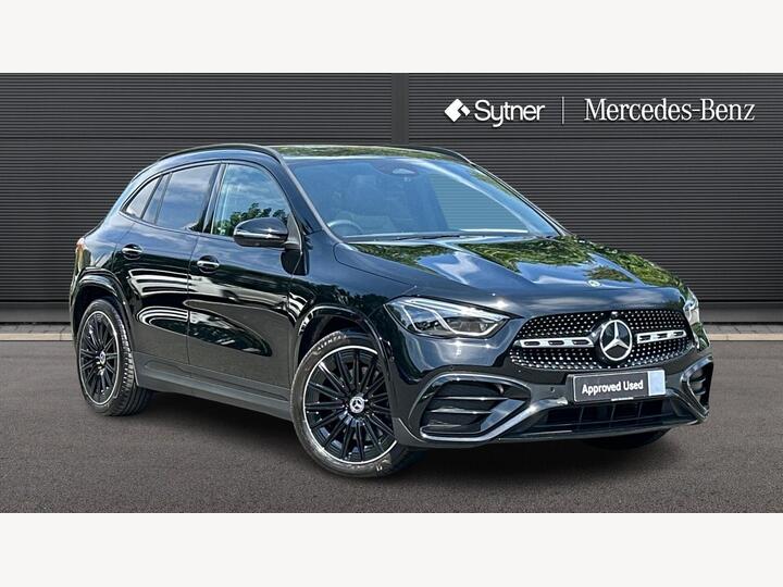 Mercedes-Benz GLA 2.0 GLA220d AMG Line (Premium Plus) 8G-DCT 4MATIC Euro 6 (s/s) 5dr Mercedes-Benz GLA 2.0 GLA220d AMG Line (Premium Plus) 8G-DCT 4MATIC Euro 6 (s/s) 5dr
