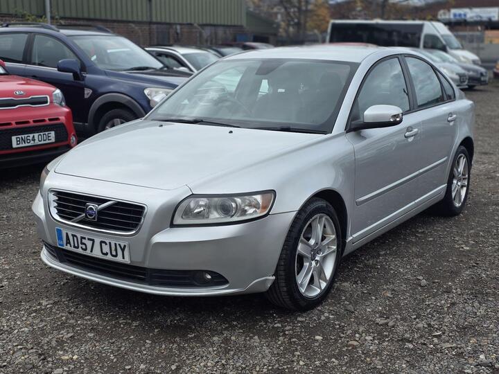Volvo S40 2.0D SE Euro 4 4dr