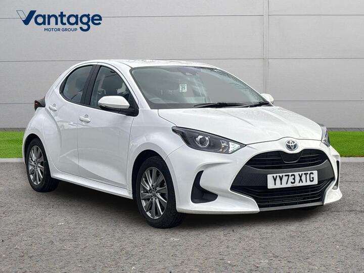 Toyota Yaris 1.5 VVT-h Icon E-CVT Euro 6 (s/s) 5dr