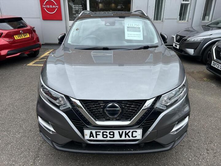 Nissan QASHQAI AUTOMATIC 1.3 DIG-T N-Connecta DCT Auto Euro 6 (s/s) 5dr