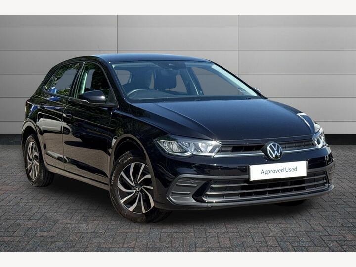 Volkswagen Polo 1.0 TSI Life Euro 6 (s/s) 5dr Volkswagen Polo 1.0 TSI Life Euro 6 (s/s) 5dr