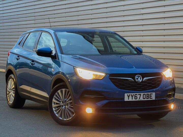 Vauxhall Grandland X 1.2 Turbo SE Euro 6 (s/s) 5dr