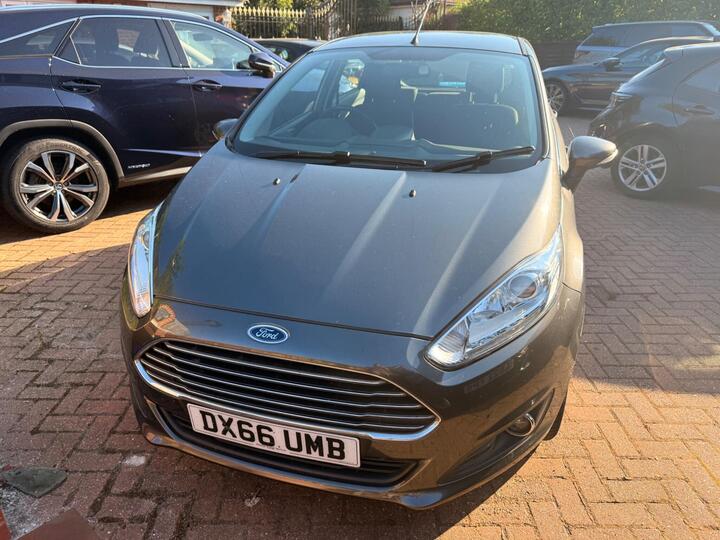 Ford Fiesta 1.0T EcoBoost Zetec Powershift Euro 6 5dr