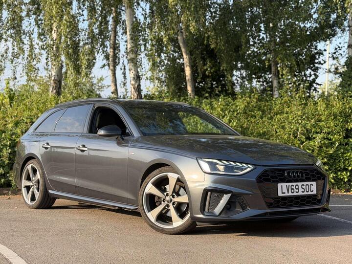 Audi A4 Avant 2.0 TFSI 40 Black Edition S Tronic Euro 6 (s/s) 5dr