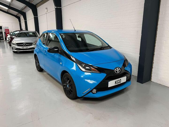 Toyota AYGO 1.0 VVT-i X-cite Euro 6 5dr Toyota AYGO 1.0 VVT-i X-cite Euro 6 5dr