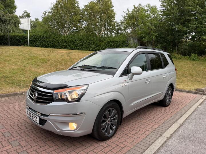 SsangYong Turismo 2.2D ELX T-Tronic 4WD Selectable Euro 6 5dr