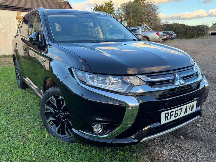 Mitsubishi Outlander 2.0h 12kWh 4h CVT 4WD Euro 6 (s/s) 5dr