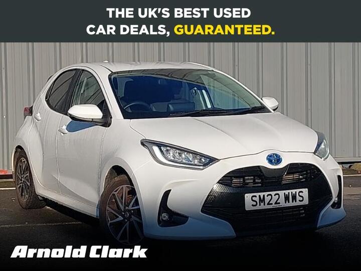 Toyota Yaris 1.5 VVT-h Design E-CVT Euro 6 (s/s) 5dr Toyota Yaris 1.5 VVT-h Design E-CVT Euro 6 (s/s) 5dr