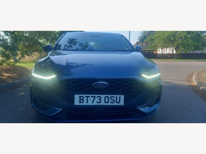 Ford Focus 1.0T EcoBoost MHEV ST-Line X DCT Euro 6 (s/s) 5dr